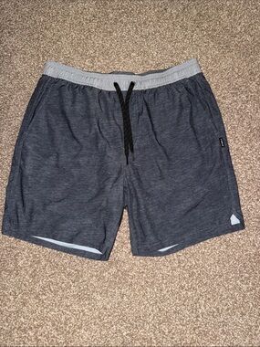 O'Neill Men's Charcoal Heather Hybrid Shorts with Light Gray Waistband